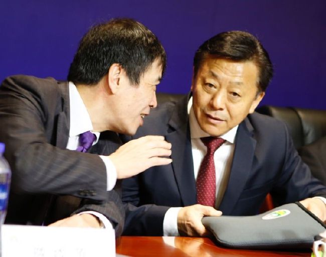 美女伊人
